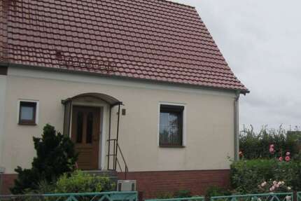Haus Neuzelle - 4 Zimmer, 95 m&sup2;, 125.000&euro; | Angebot:24602142