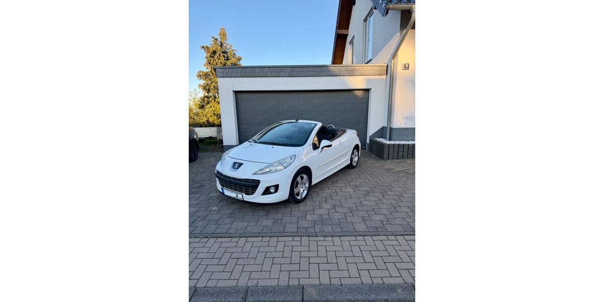 Peugeot 207 103.513 km 5.900 &euro; Bad Münstereifel 53902