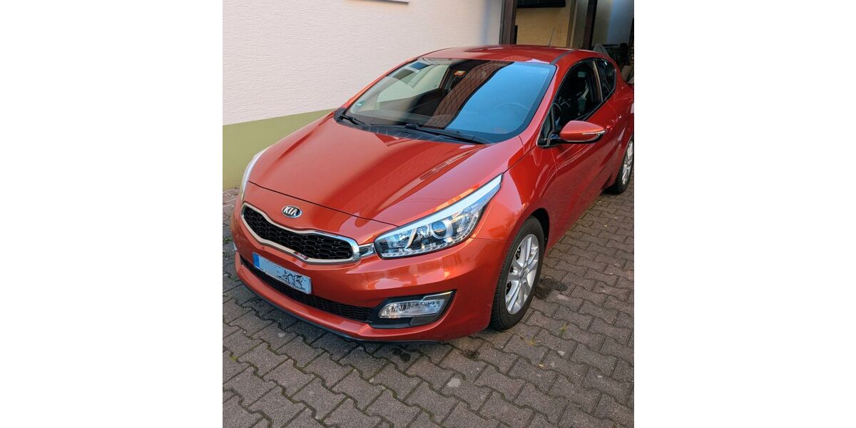 Kia pro ceed / ProCeed 76.000 km 9.900 &euro; Walldorf 69190