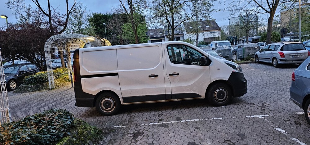 Opel Vivaro 210.000 km 9.800 &euro; Ludwigshafen am Rhein 67059