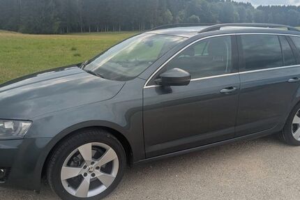 Skoda Octavia 105.000 km 8.000 &euro; Sigmaringendorf 72517