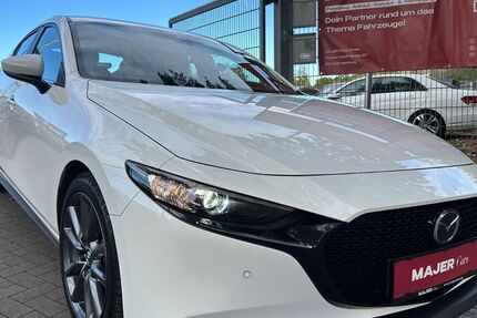 Mazda 3 9.340 km 21.500 &euro; Hamburg 22043