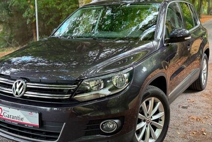 VW Tiguan 141.411 km 9.999 &euro; VÖHRINGEN (LANDKREIS ROTTWEIL BEI STUTTGART) 72189