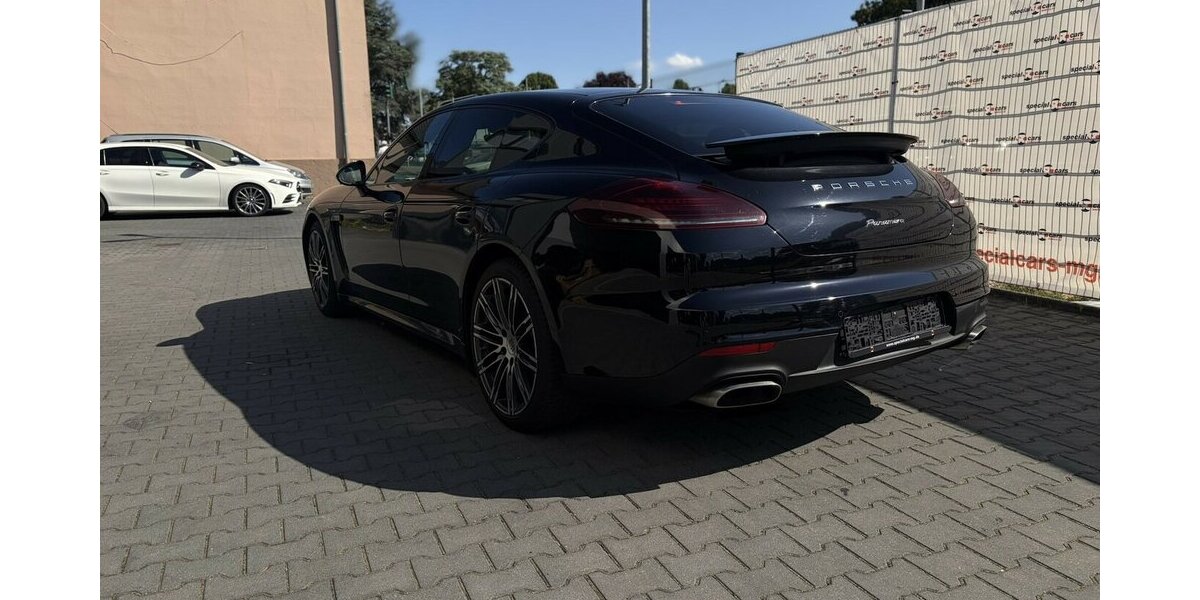 Porsche Panamera 4 / Xenon / 20 ´´ Felgen / GSD / TV 189.000 km 32.900 &euro; Mönchengladbach 41066