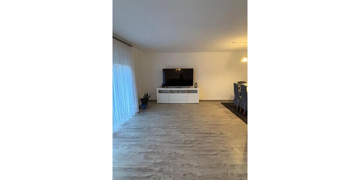 Doppelhaushälfte Varel - 4 Zimmer, 113 m&sup2;, 240.000&euro; | Angebot:25883175