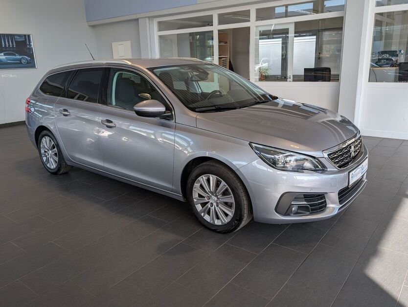 Peugeot 308 134.930 km 11.950 € Achim Bierden 28832