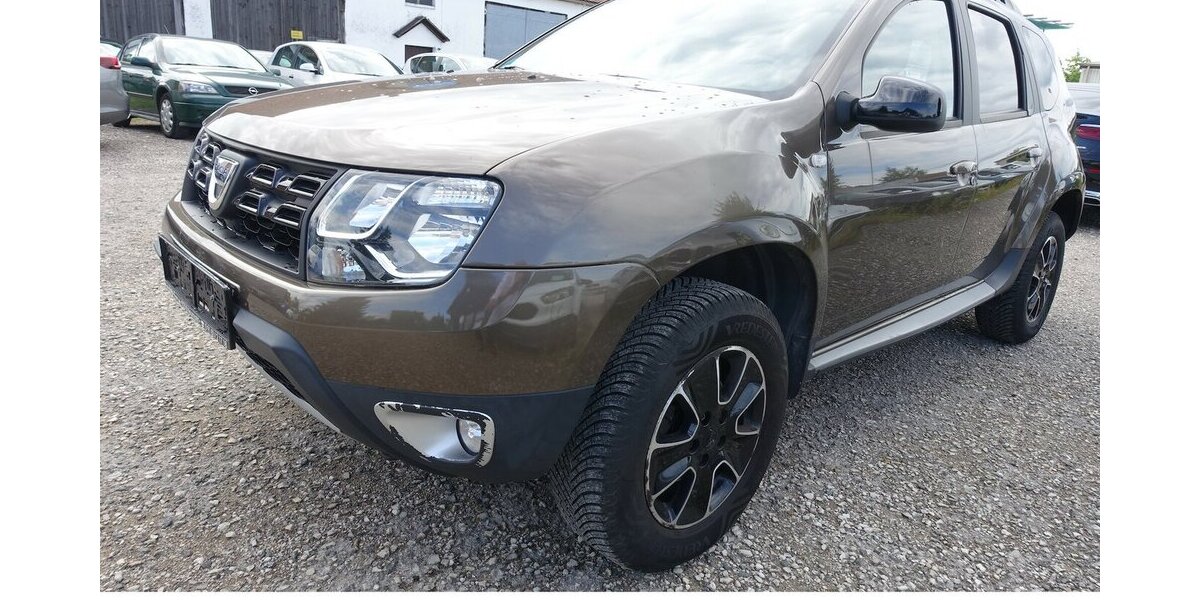 Dacia Duster Black Shadow 4x2 Navi Kamera Sitzheizung 90.400 km 8.950 € Neumarkt/OPf 92318