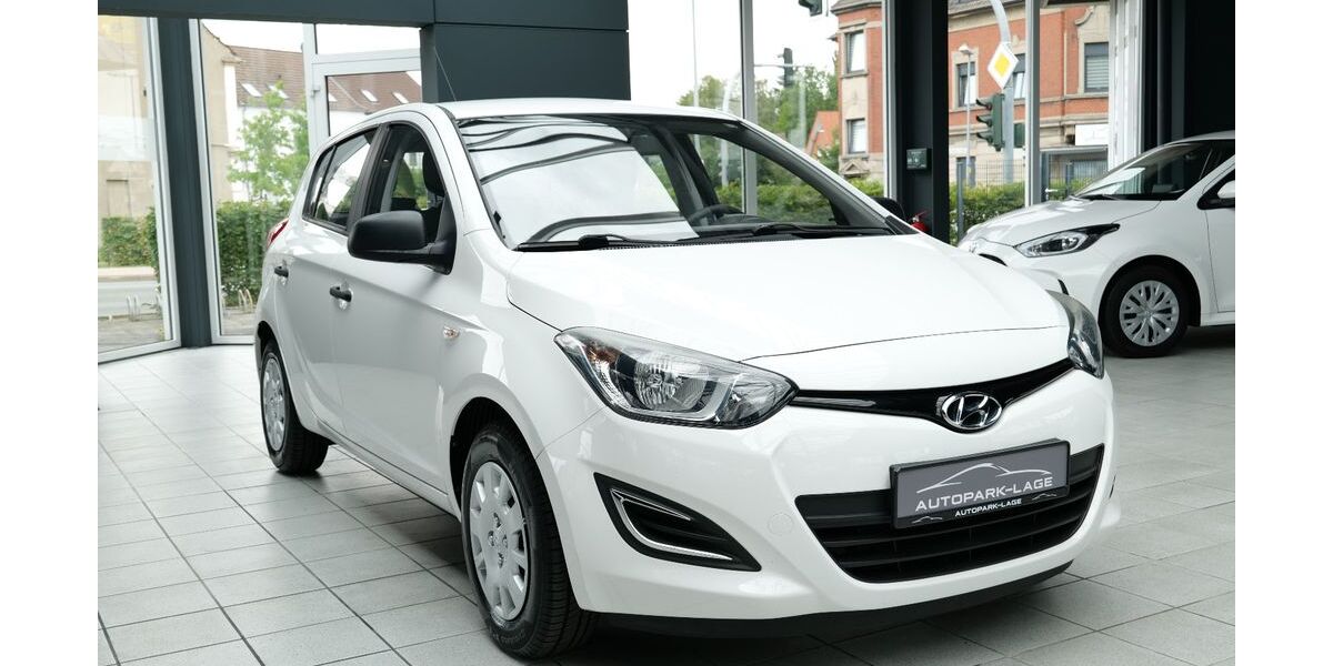 Hyundai i20 43.316 km 6.499 &euro; Lage 32791