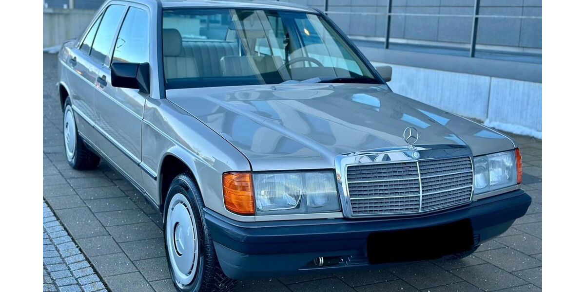 Mercedes-Benz 190 49.435 km 5.000 &euro; Tuttlingen 78532