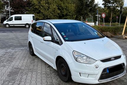 Ford S-Max 277.000 km 3.300 &euro; Potsdam 14482