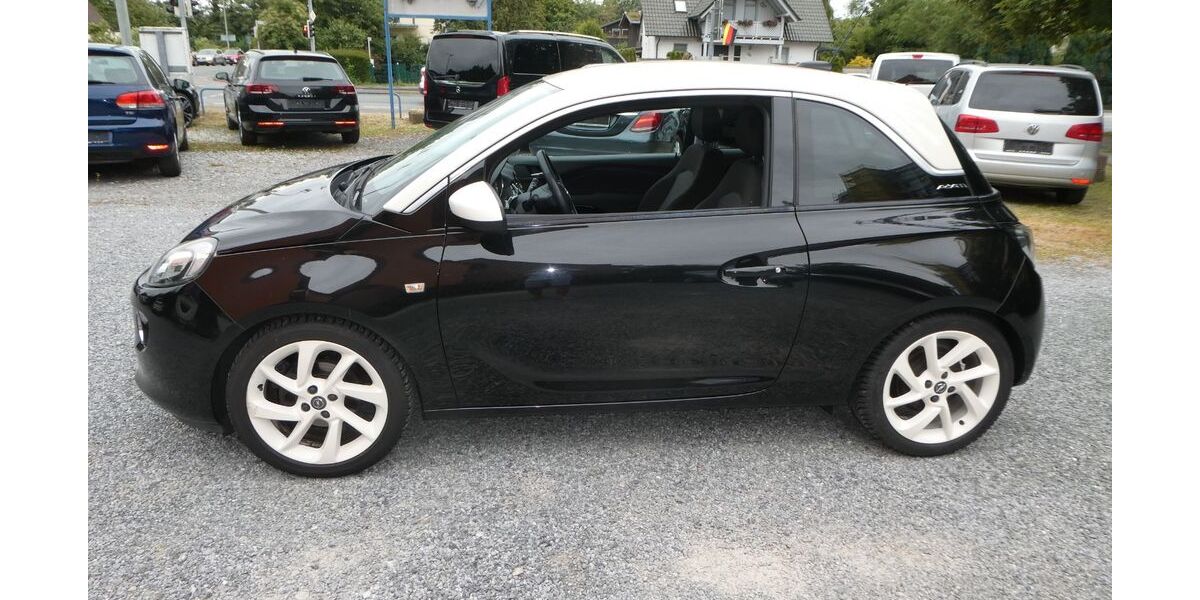 Opel Adam 93.000 km 7.499 &euro; Paderborn 33100