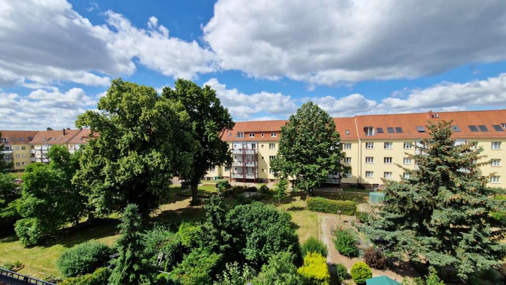 Etagenwohnung Magdeburg Nordwest - 5 Zimmer, 151 m&sup2;, 1.661&euro; | Angebot:25139484