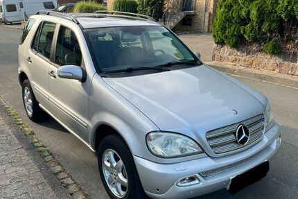 Mercedes-Benz ML 350 173.000 km 6.299 &euro; Osloß 38557