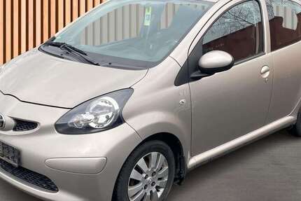 Toyota Aygo 197.624 km 1.980 &euro; Dresden/Weißig 01328