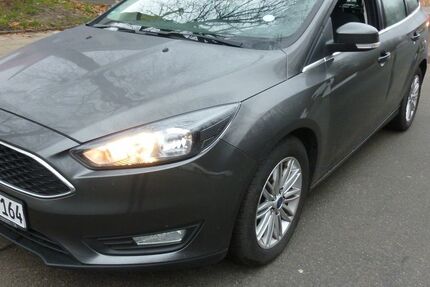 Ford Focus 136.000 km 5.650 &euro; Essen 45144