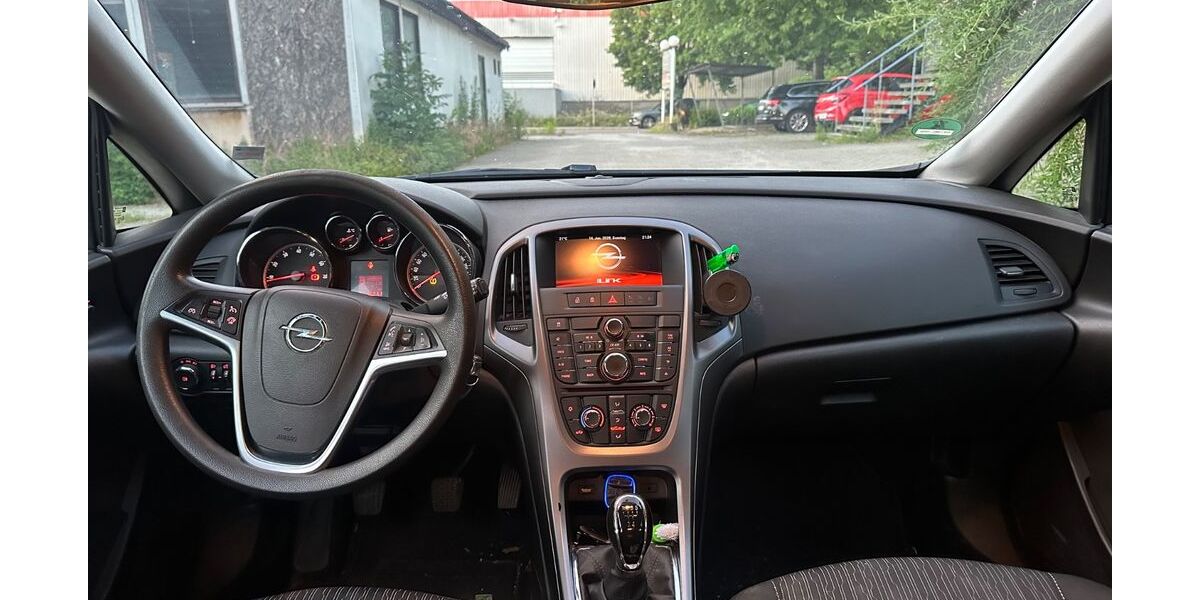 Opel Astra 136.000 km 5.250 &euro; Nürtingen 72622