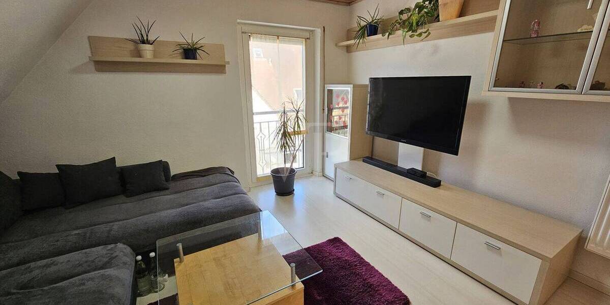 Mehrfamilienhaus, Wohnhaus Lehrberg Gräfenbuch - 7 Zimmer, 188 m&sup2;, 359.000&euro; | Angebot:25679034