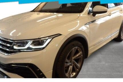 VW Tiguan 69.711 km 28.740 &euro; Berlin 12099