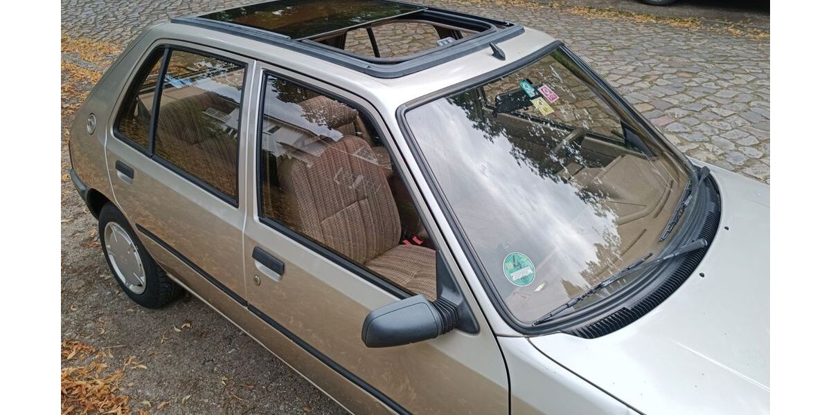 Peugeot 205 185.000 km 1.790 &euro; Hamburg 20144