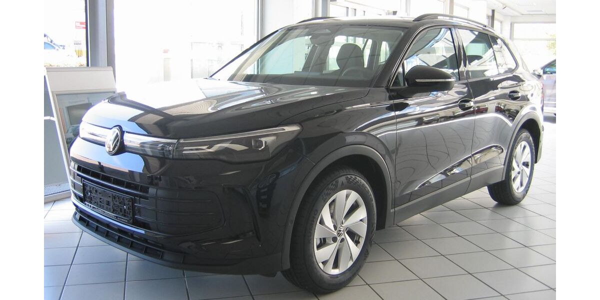 VW Tiguan 1.050 km 37.950 € Langenau 89129