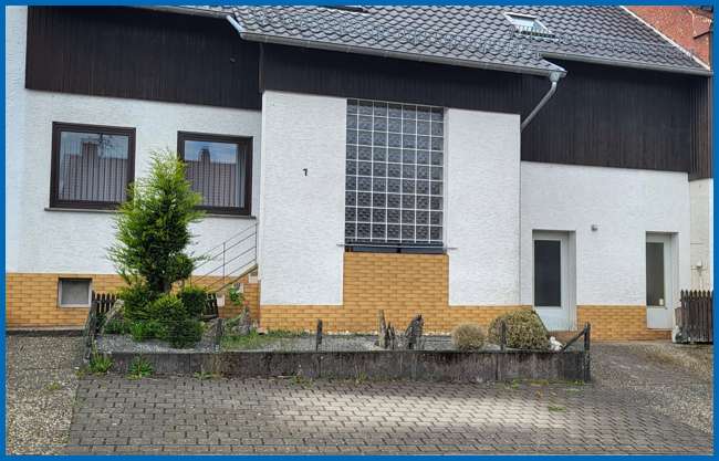 Haus zum Kaufen in Weiskirchen 128.000 € 125 m²