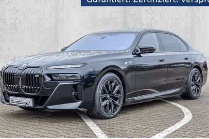 BMW i7 3.238 km 131.850 &euro; Velbert 42553