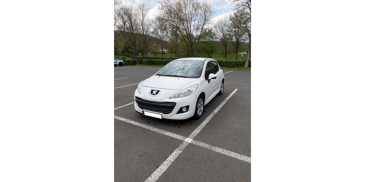 Peugeot 207 175.200 km 1.299 &euro; Steinfeld 97854
