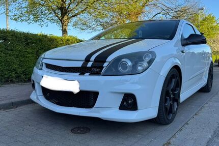 Opel Astra 182.000 km 5.000 &euro; Wahrsow 23923