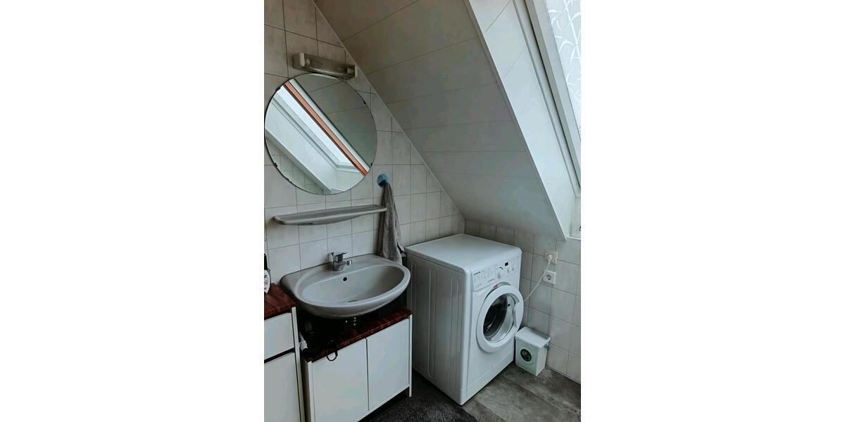 Dachgeschoßwohnung Upgant-Schott Schott - 3 Zimmer, 70 m&sup2;, 400&euro; | Angebot:26623615