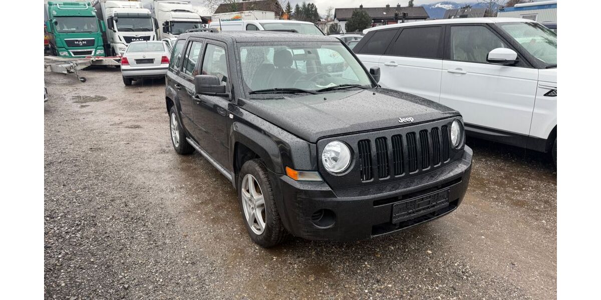 Jeep Patriot 123.060 km 5.990 &euro; Rosenheim 83026