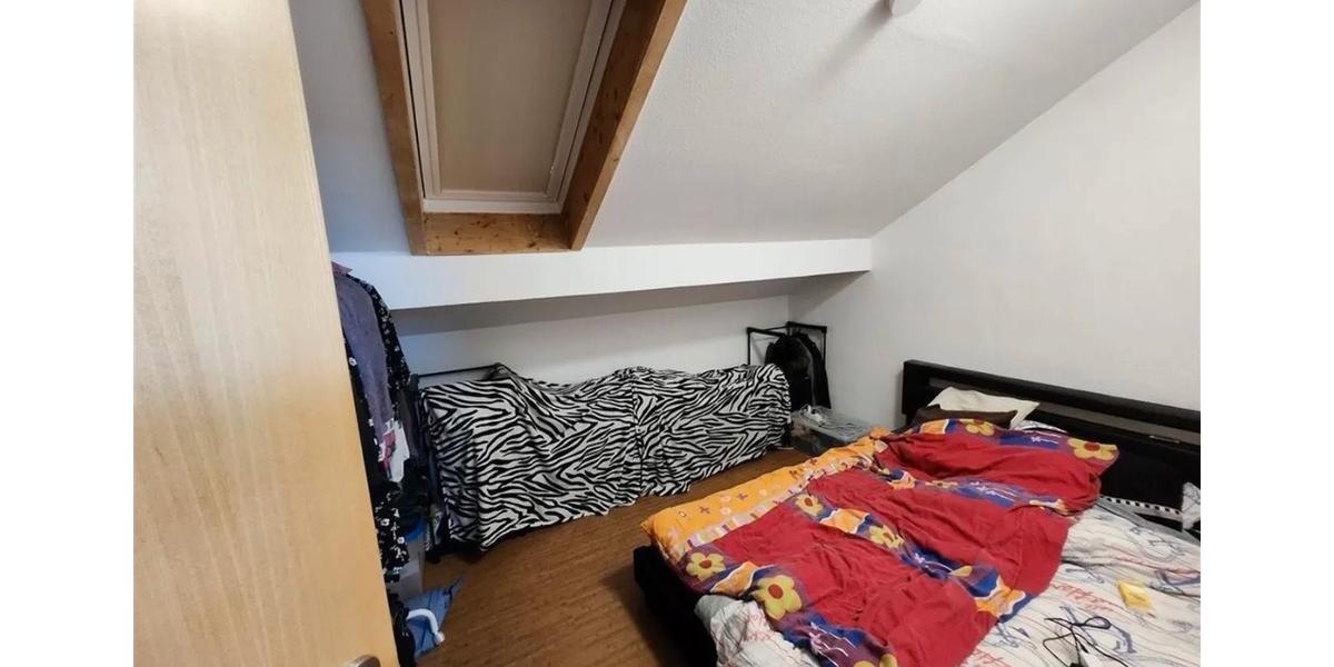 Dachgeschoßwohnung Ehingen (Donau) - 3 Zimmer, 64 m&sup2;, 155.000&euro; | Angebot:27096420