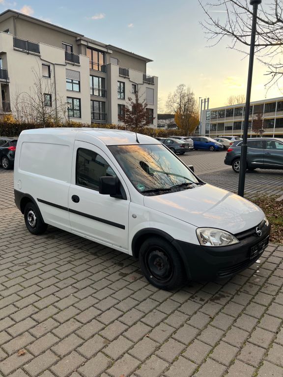 Opel Combo 152.000 km 2.450 € friedberg 61169