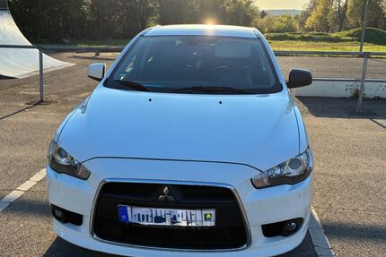 Mitsubishi Lancer 258.000 km 3.600 &euro; Sindelfingen 71069