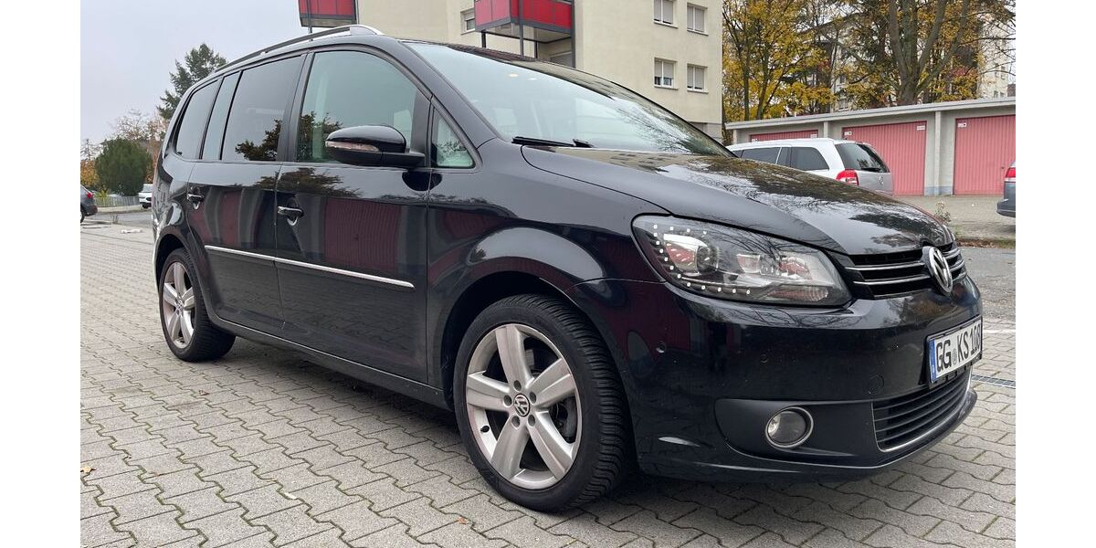 VW Touran 275.000 km 9.800 &euro; Rüsselsheim 65428
