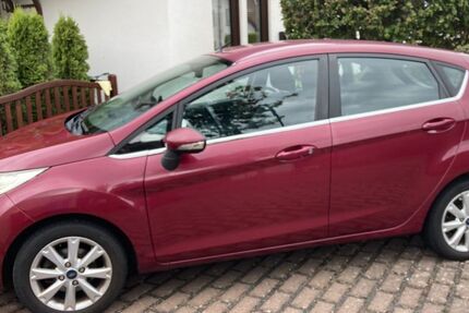 Ford Fiesta 217.500 km 2.350 &euro; Pleckhausen 56593