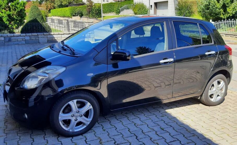 Yaris