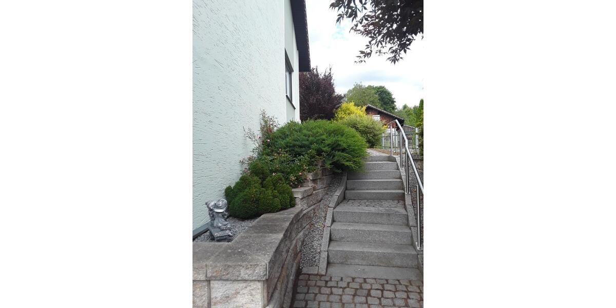 Mehrfamilienhaus, Wohnhaus Böbrach - 14 Zimmer, 210 m&sup2;, 495.000&euro; | Angebot:26902755