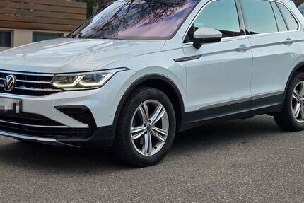 VW Tiguan 60.000 km 30.490 &euro; Baden-Württemberg - Nagold 72202