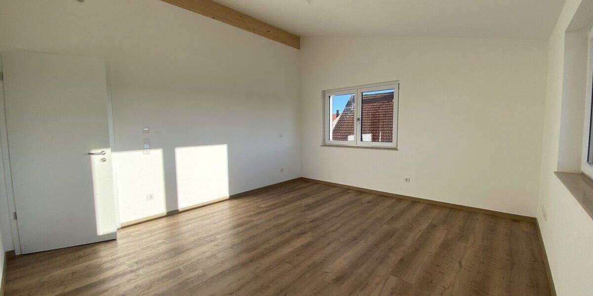 Etagenwohnung Schrobenhausen / Hörzhausen Hörzhausen - 4 Zimmer, 147 m&sup2;, 500.000&euro; | Angebot:25705619