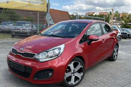 Kia Rio 131.428 km 5.898 € Würzburg 97076
