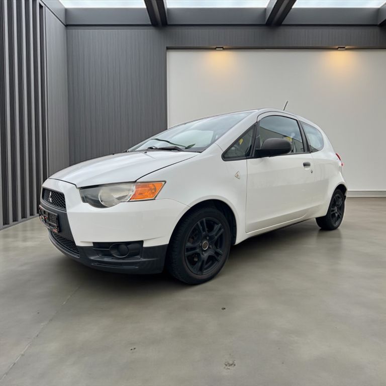 Mitsubishi Colt 185.700 km 2.500 € Trier 54295