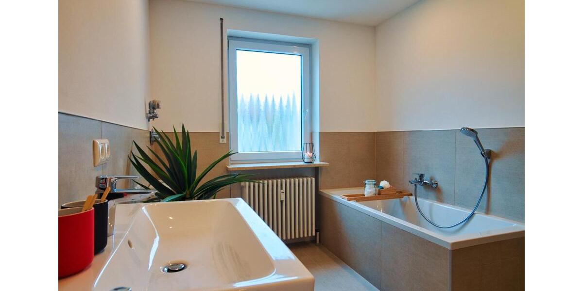 Erdgeschoßwohnung Schwabmünchen - 4 Zimmer, 110 m&sup2;, 375.000&euro; | Angebot:26289341