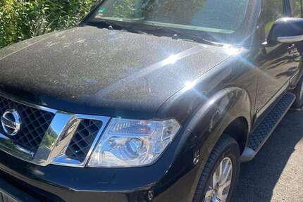 Nissan Pathfinder 274.000 km 7.000 &euro; Bad Berneck 95460