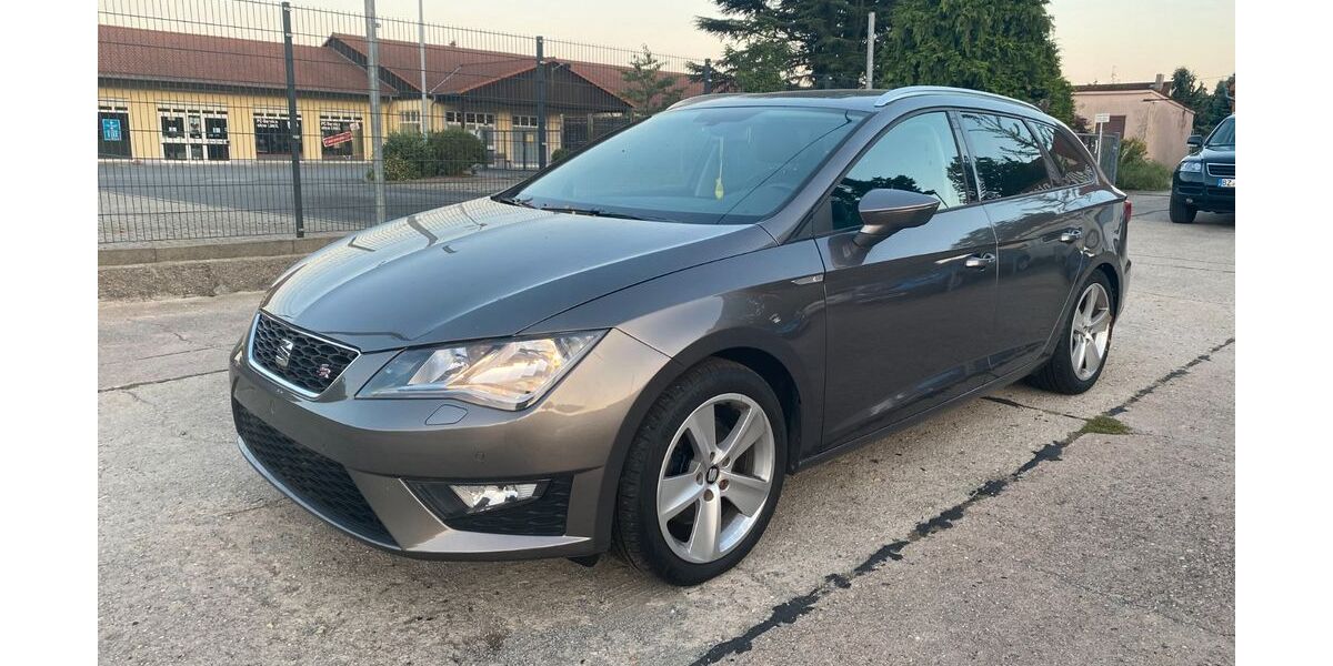 Seat Leon 88.615 km 13.980 &euro; Bautzen 02625