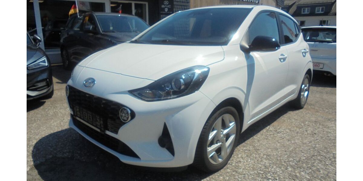 Hyundai i10 14.700 km 13.990 &euro; Radevormwald 42477