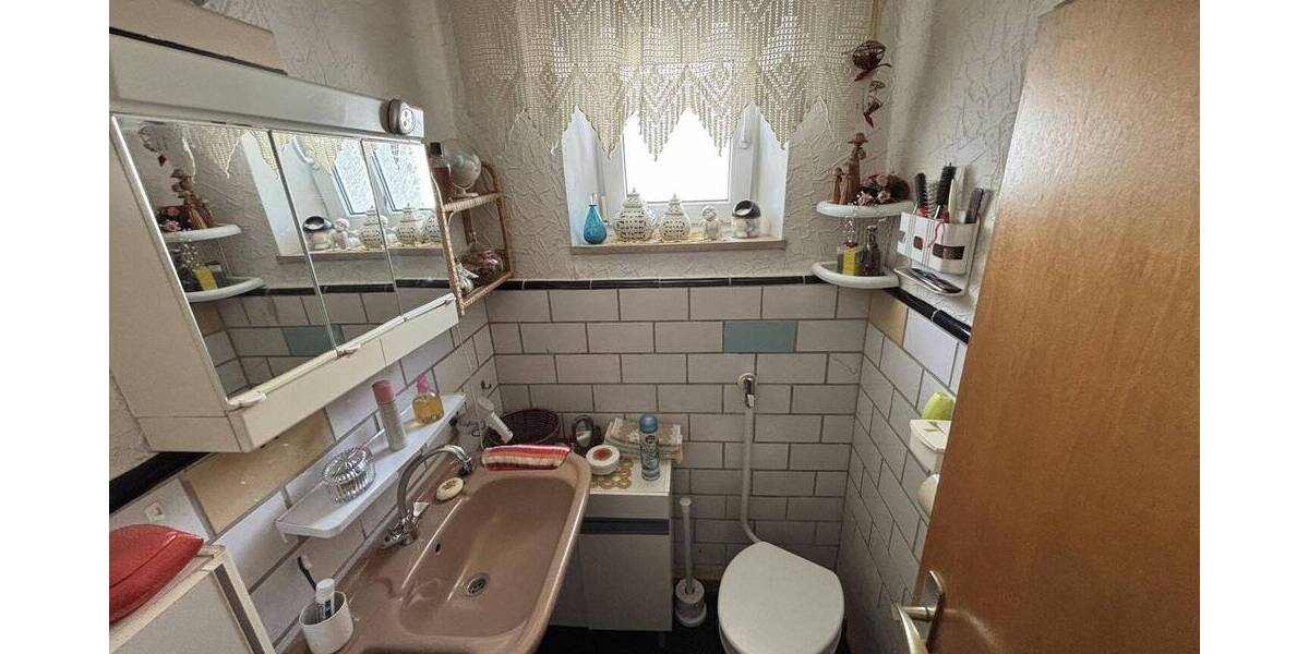 Doppelhaushälfte Schwandorf - 4 Zimmer, 100 m&sup2;, 187.000&euro; | Angebot:26376957