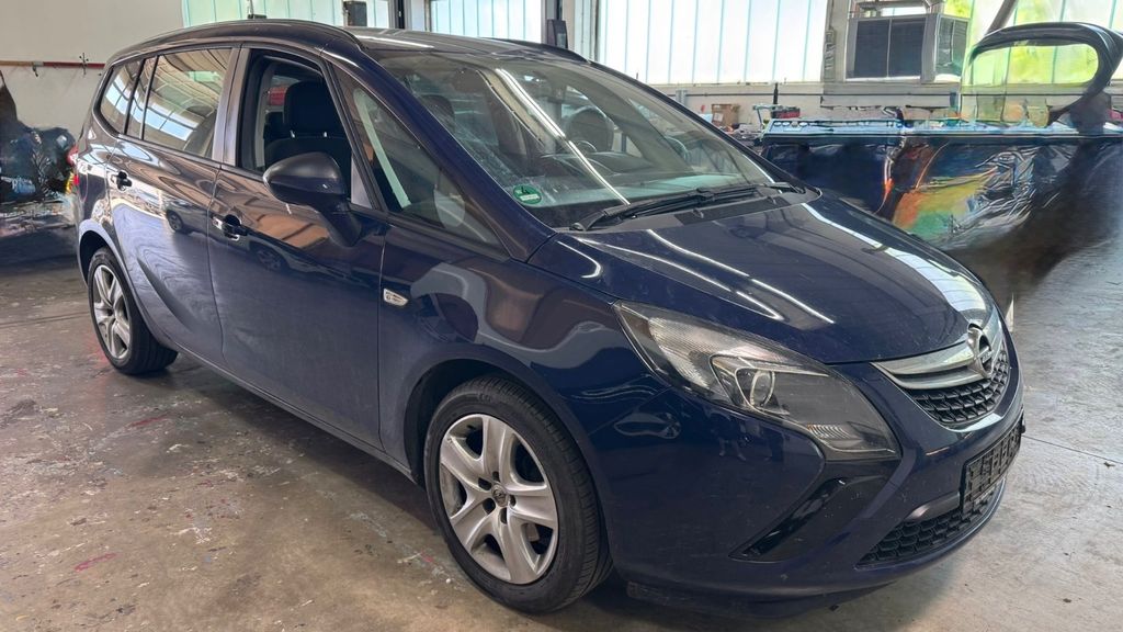 Opel Zafira 253.000 km 3.490 &euro; München 80686