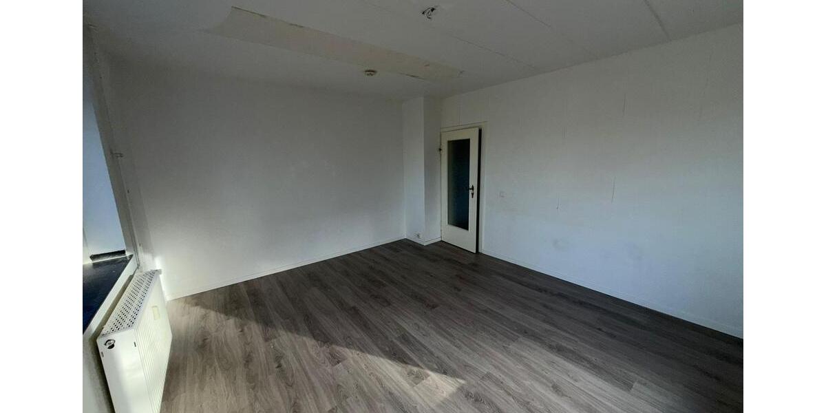 Etagenwohnung Braunsbedra - 2 Zimmer, 55 m&sup2;, 255&euro; | Angebot:26678146