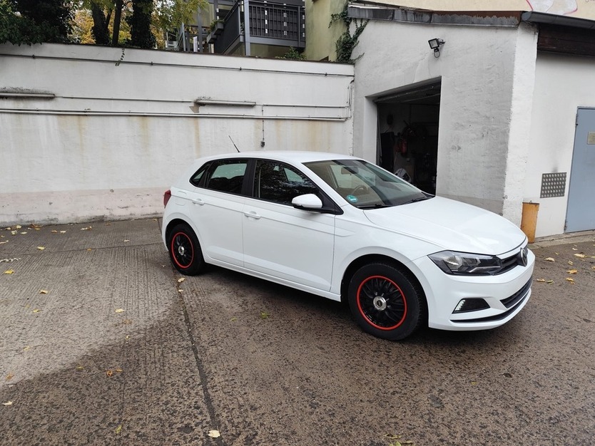 VW Polo VI 1.Hand BC Tempomat 81.589 km 8.900 € Berlin 10247