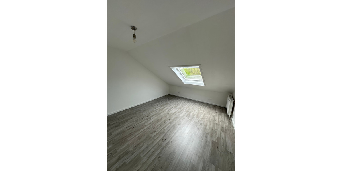 Dachgeschoßwohnung Rastatt - 2 Zimmer, 53 m&sup2;, 220.000&euro; | Angebot:25236637
